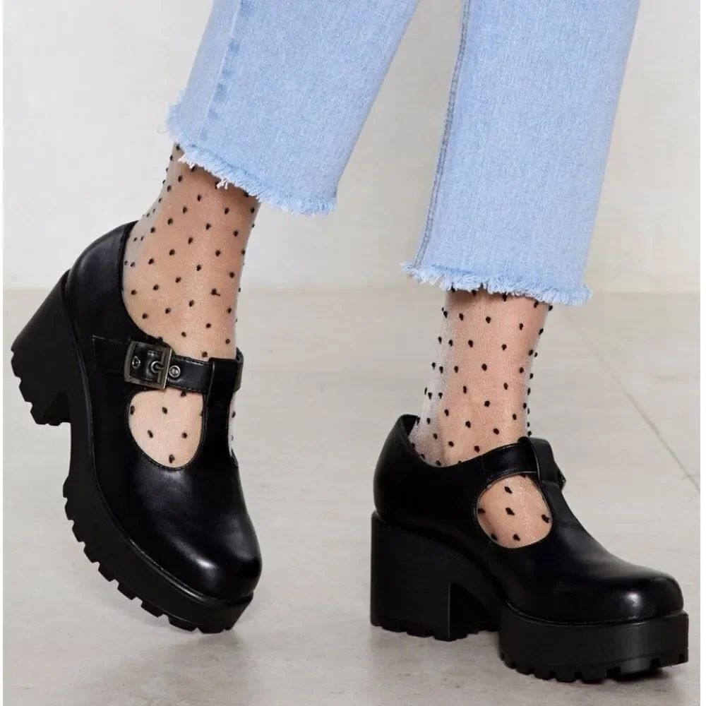 BRAND NEW GBG LOS ANGELES CHUNKY T BAR MARY JANE SHOES